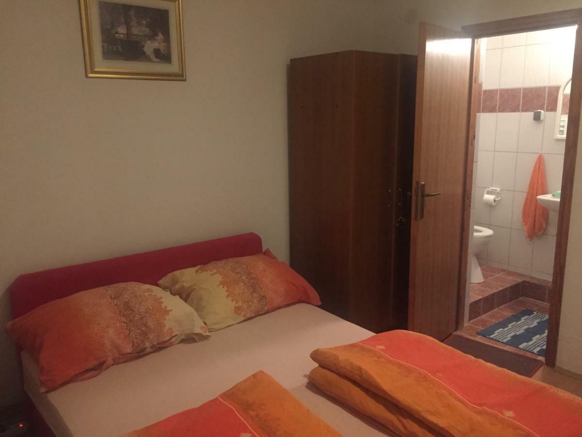 Hotel Sobe Matea - Prenociste Vinkovci Esterno foto
